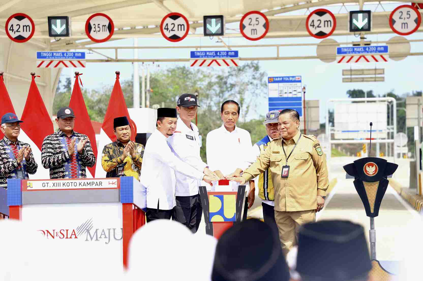 Jalan tol pekanbaru