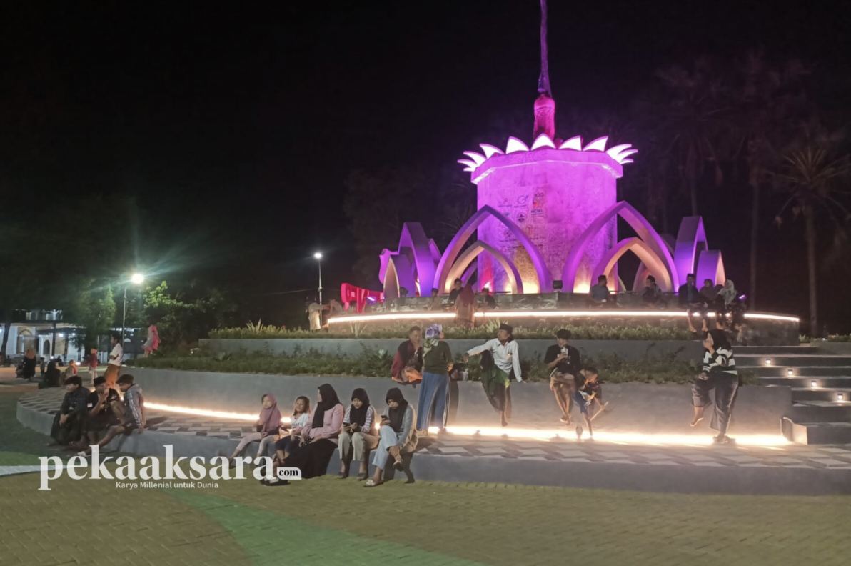 Tugu Keris