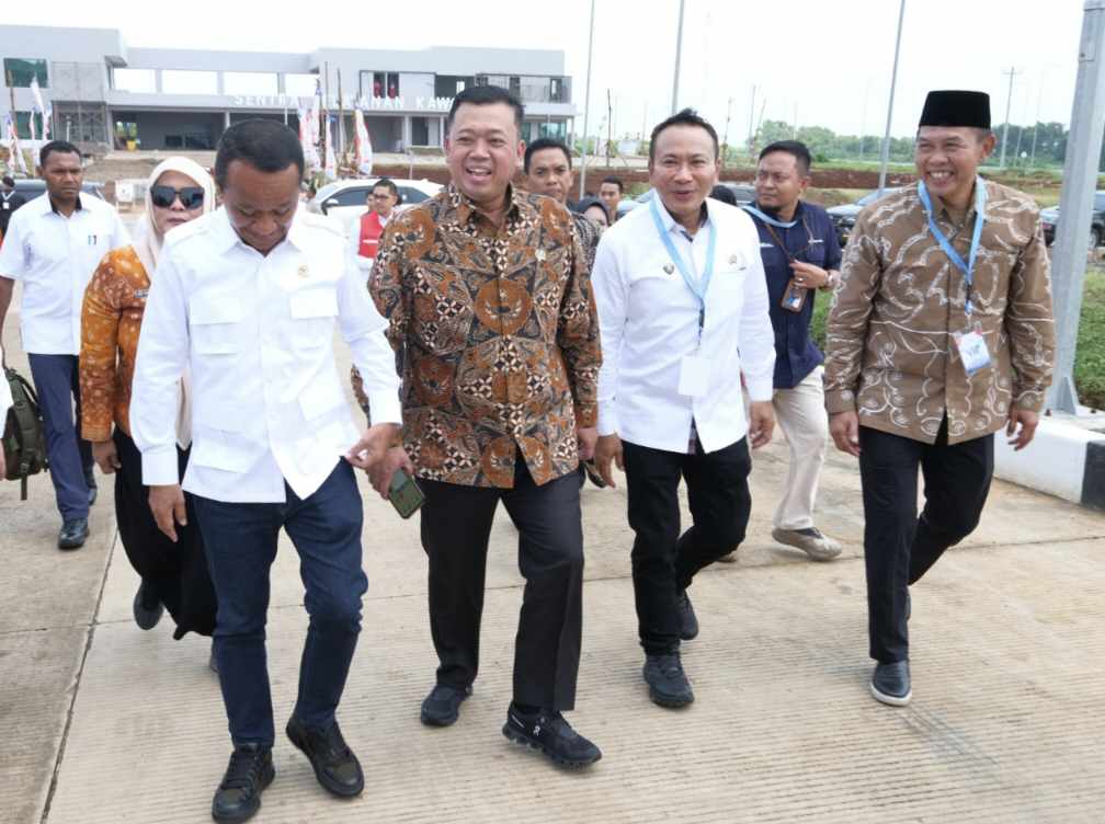 Menteri Nusron