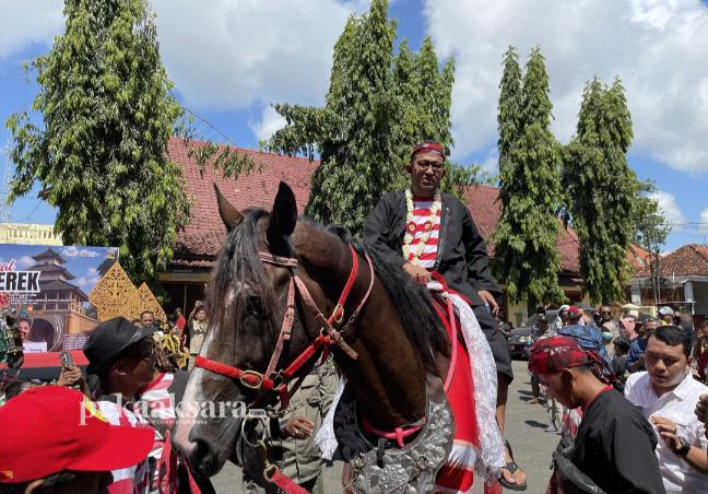 Jaran serek