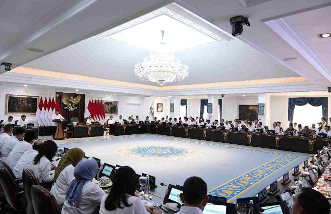 Menteri Nusron