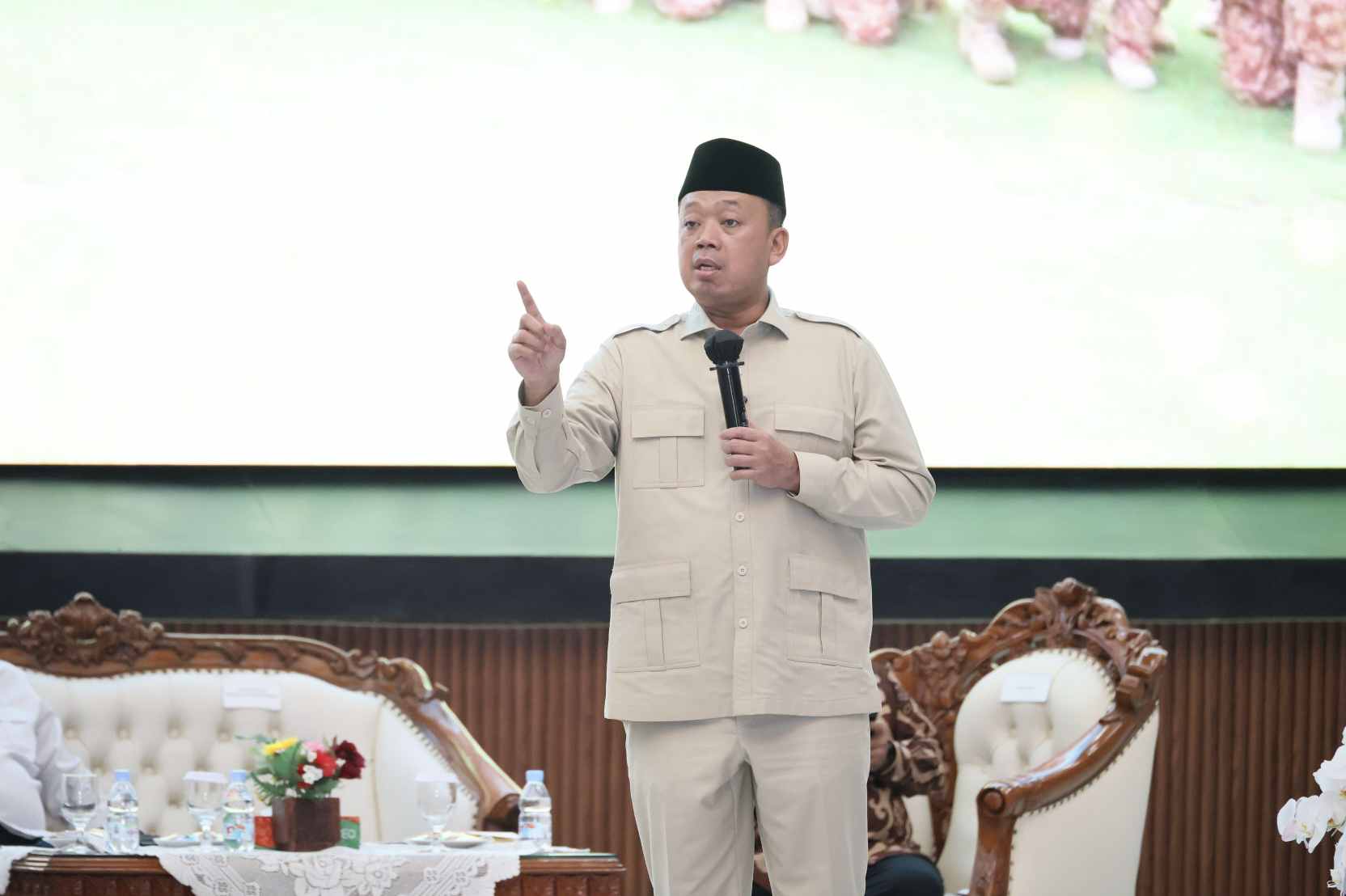 Menteri nusron