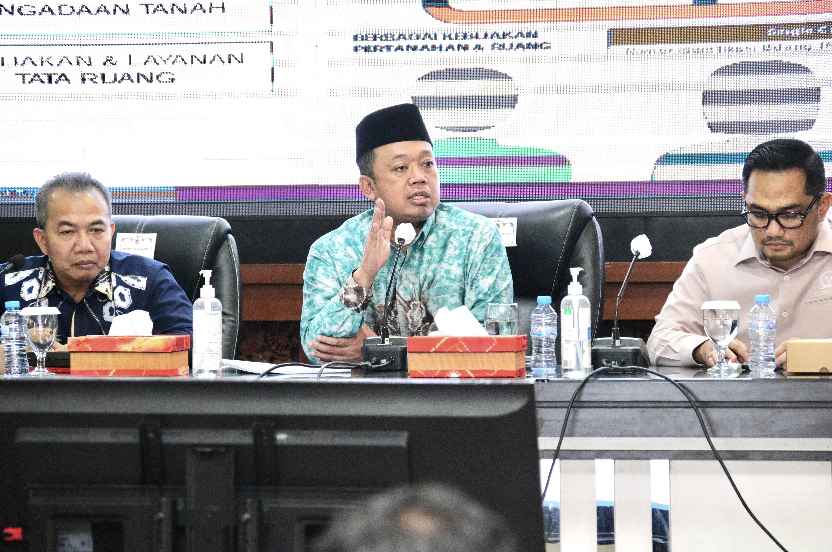 Menteri nusron