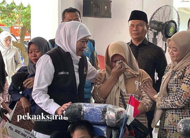 Gubernur jatim