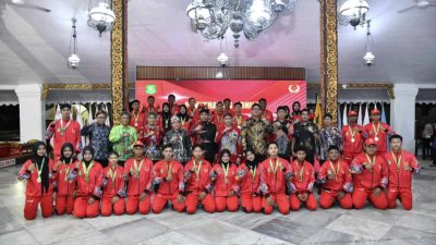 Peka Aksara - Karya Milenial Untuk Dunia 8 Bupati fauzi