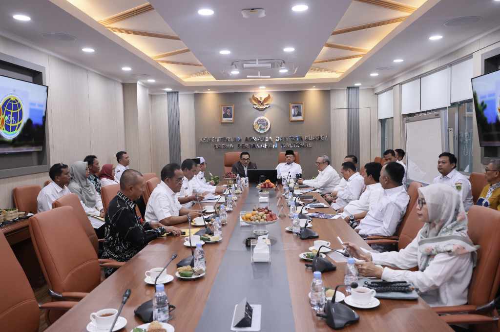 Menteri nusron