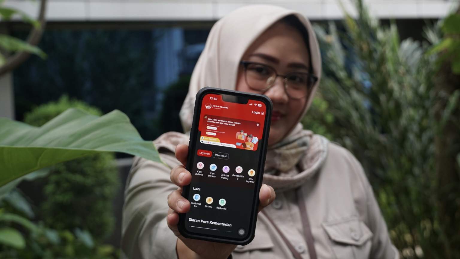 Sentuh tanahku