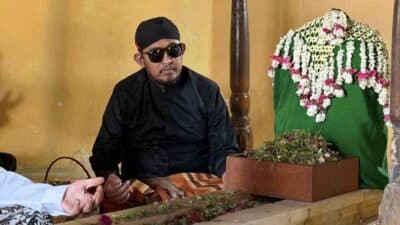 Peka Aksara - Karya Milenial Untuk Dunia 15 asta tinggi